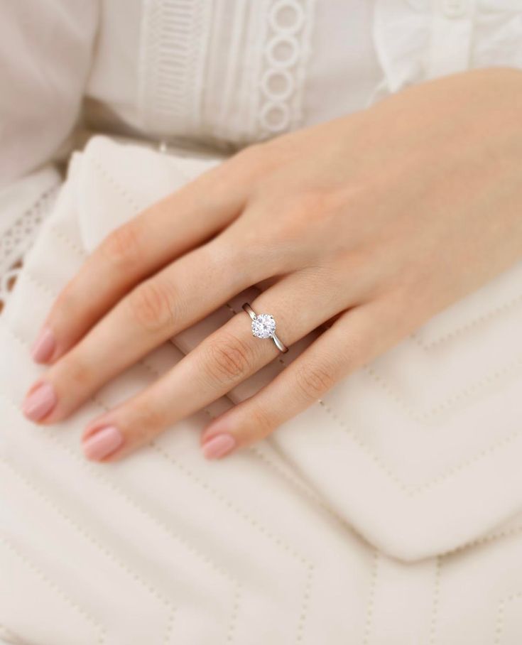 The Two-Stone Trend Everyone Is Talking About – Lily Arkwright Toi et Moi Collection